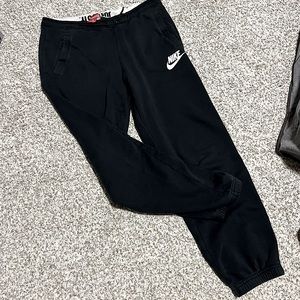 Nike Sweatpants